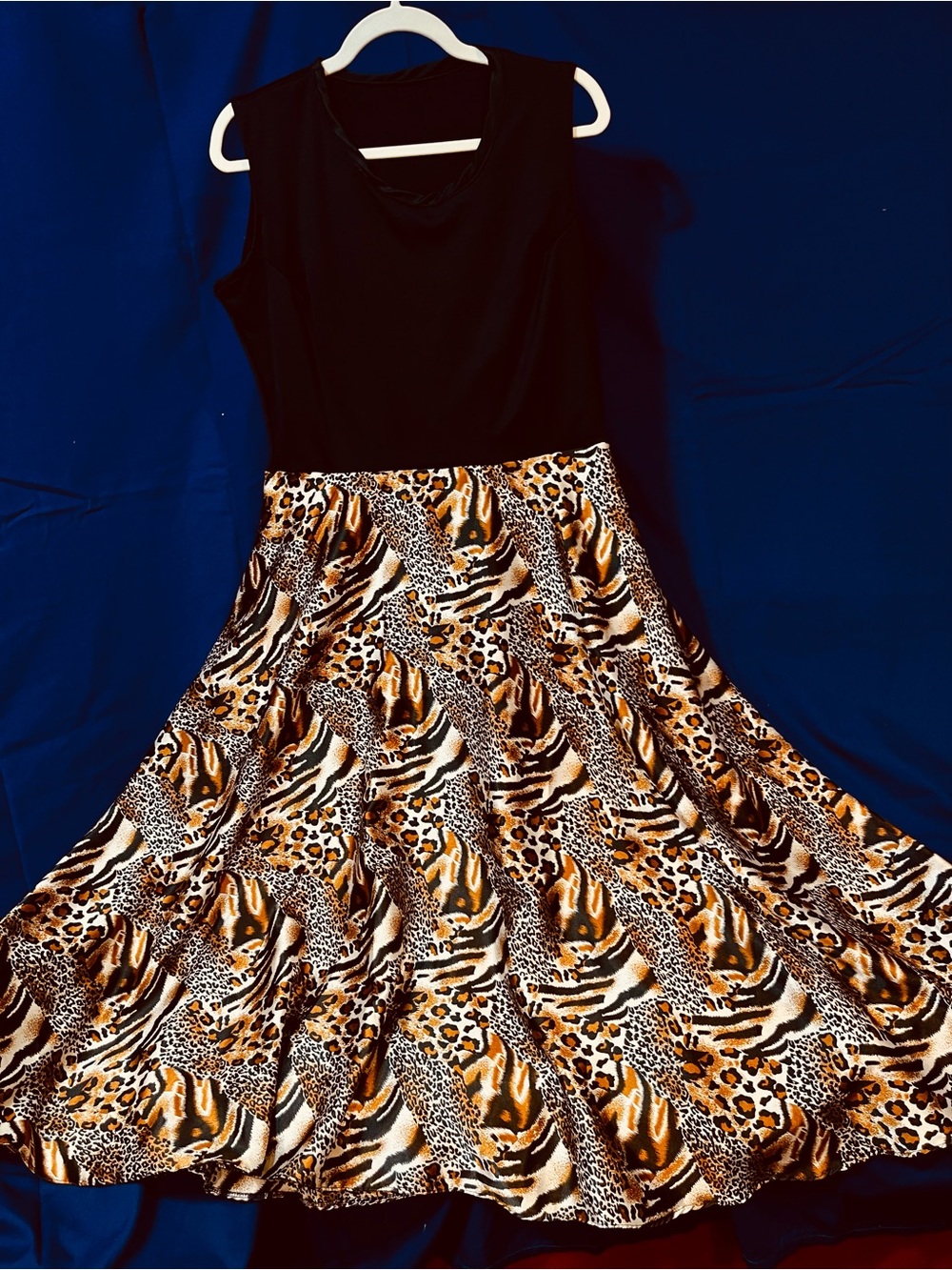 Animal Print Satin Look Maxi Dress L 12-14 Black Leopard Tiger Full Skirt A-Line